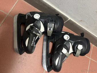 Rostouci Ledni Brusle Oxelo 28 - 30 - 2