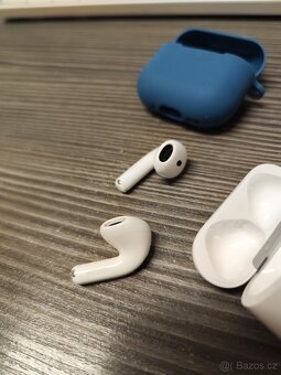 Prodám originální AirPods 4 v záruce - 2
