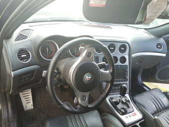 prodám díly na Alfa Romeo 159 Ti - 2