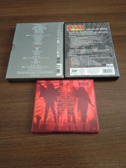 DVD's a CD Kiss - 2