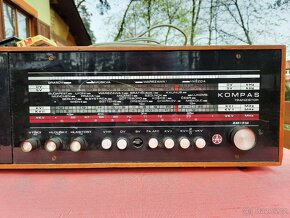 Retro radio Kompas - B202A - 2