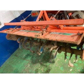 Malotraktor Hinomoto ( Kubota GL 240D) s rotavátorem - 2