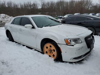CHRYSLER 300C - 2
