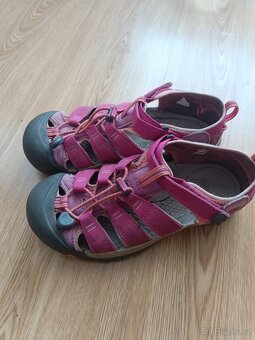 Sandále Keen 38 vč. Dopravy - 2