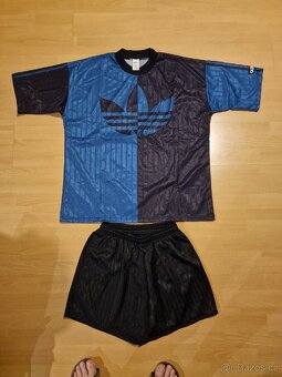 Dres fotbal sada Adidas - 2