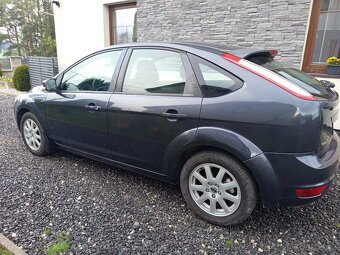 Ford Focus 1.6i 74kw Nová STK Facelift - 2