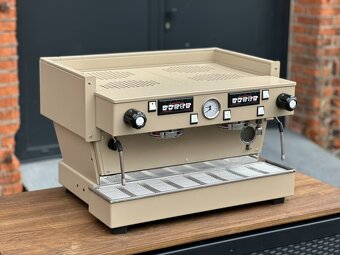 Kávovar La Marzocco LINEA CLASSIC 2AV - PO RENOVACI - 2