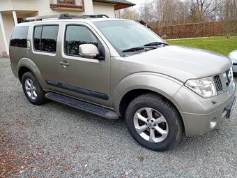 Nissan pathfinder 2,5dci - 2