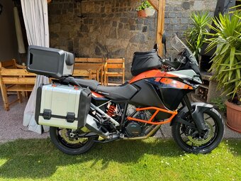 KTM 1050 Adventure 23tKm - 2