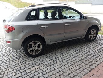 RENAULT KOLEOS SUV 4WD 2,0 dci NAVI,xenon.. - 2
