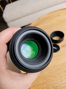 Sigma 105mm f /2.8 EX DG Macro - 2