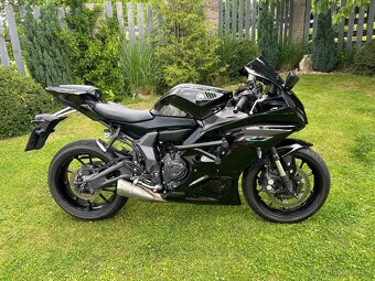Yamaha r7 - 2