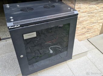 Datový rack 55 x 55 x 50 - 2