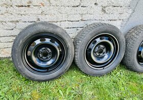 ZIMNÍ Škoda, Seat VW, kola 5x100 r15, pneu 185/60r15 Barum - 2