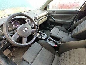 Volkswagen Passat 2,8 i. 4x4 - 2