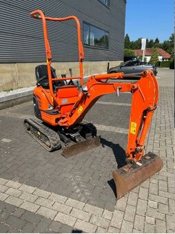 Minibagr Kubota U10 s nulovým přesahem zádě - 2