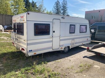 Prodám karavan francouz , topení s rozfukem , lednice ,solar - 2