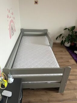 Dětská postel + matrace - 2