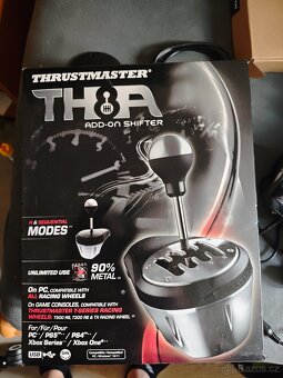 Řadící páka Thrustmaster TH8A v záruce - 2