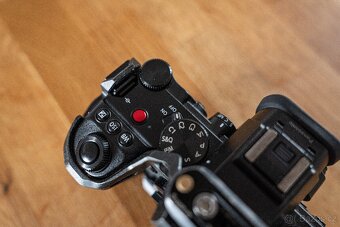 PANASONIC Lumix S5II - 2