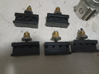 Nožová hlava na soustruh - 2