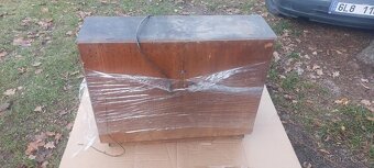 gramofonová skříňka Supraphon - 2