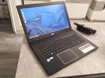 Acer Aspire E17-774-31WK - 2