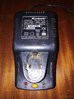 nabíječ baterií Einhell  LG 18-1H - 2