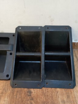 Úchyty na reprobedny - 2