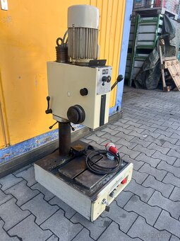 Stolní vrtačka HECKERT - 2