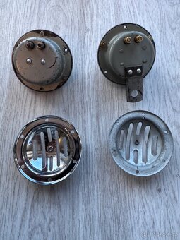 Jawa , Jawetta , Stadion - bzučák - 2