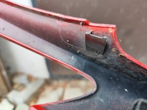 Peugeot 206 maska chladiče - 2