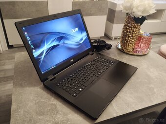 Acer Aspire E5-721-23FA - 2