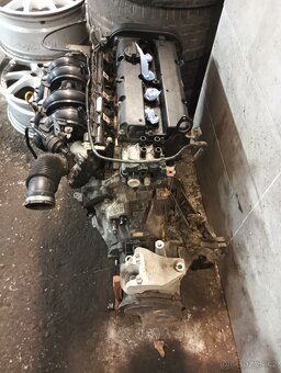 MOTOR + PŘEVODOVKA Ford Fiesta VI. 1.25 60kW 2012 - 2