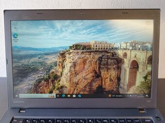 Lenovo ThinkPad T460 CZ - 2