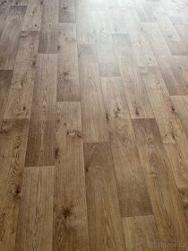 Prodám zcela nové lino PVC vinyl Gerflor 5,8 m x 4m - 2