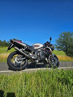 Yamaha r6 - 2