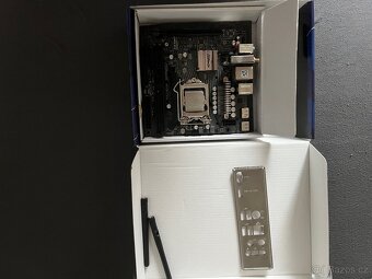 Zakladní deska mini itx - 2