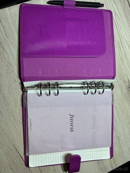 Desky k diáři Filofax - malinové - 2