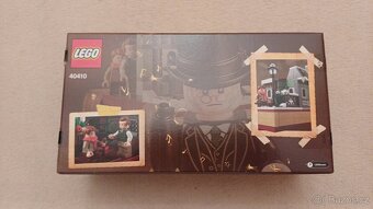 Lego 40410 Pocta Charlesi Dickensovi - 2