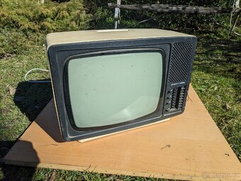 Retro televize Merkur 2 Tesla - 2