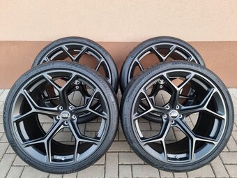 22″ 5×112 AUDI RS6 / RS7 PERFORMANCE “BLACK MATT” nové letné - 2