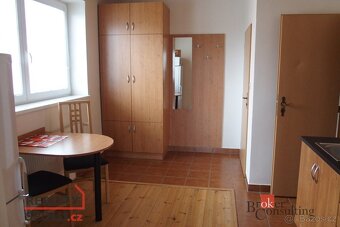 Pronájem, byty/2+kk, 40 m2, třída Spojenců 533/30, Předměstí - 2