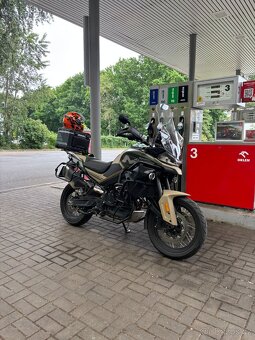Pronájem CFMOTO Praha - 2