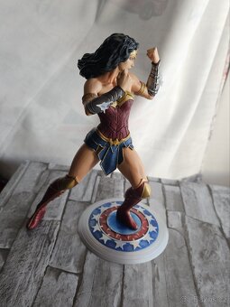 Wonder Woman DC Collectibles - 2