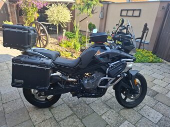 CF Moto 800 MT - 2