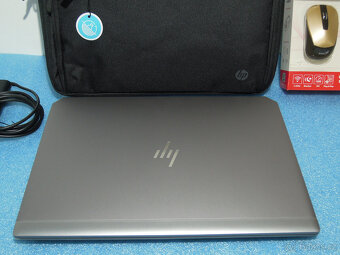 HP ZBook 15 G6 IPS 6.Jádro Intel i7 1TB Quadro RTX3000 32GB - 2