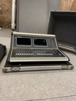 DiGiCo S21 - 2