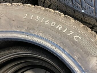 215/60 R17C DUNLOP - 2