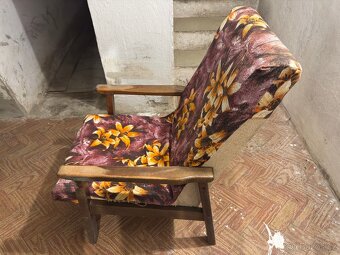 Retro křeslo – mid-century, masivní rám, pevná konstrukce - 2